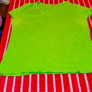 Lady footlocker tshirt women xl